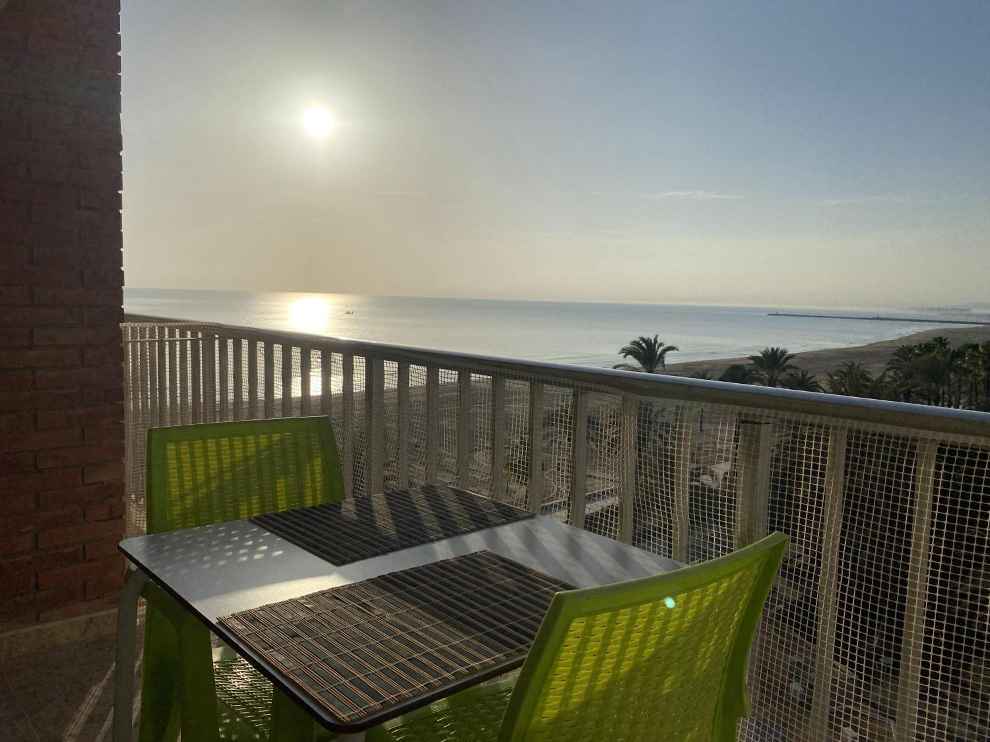Beachfront And Cozy Apartment 库列拉 外观 照片